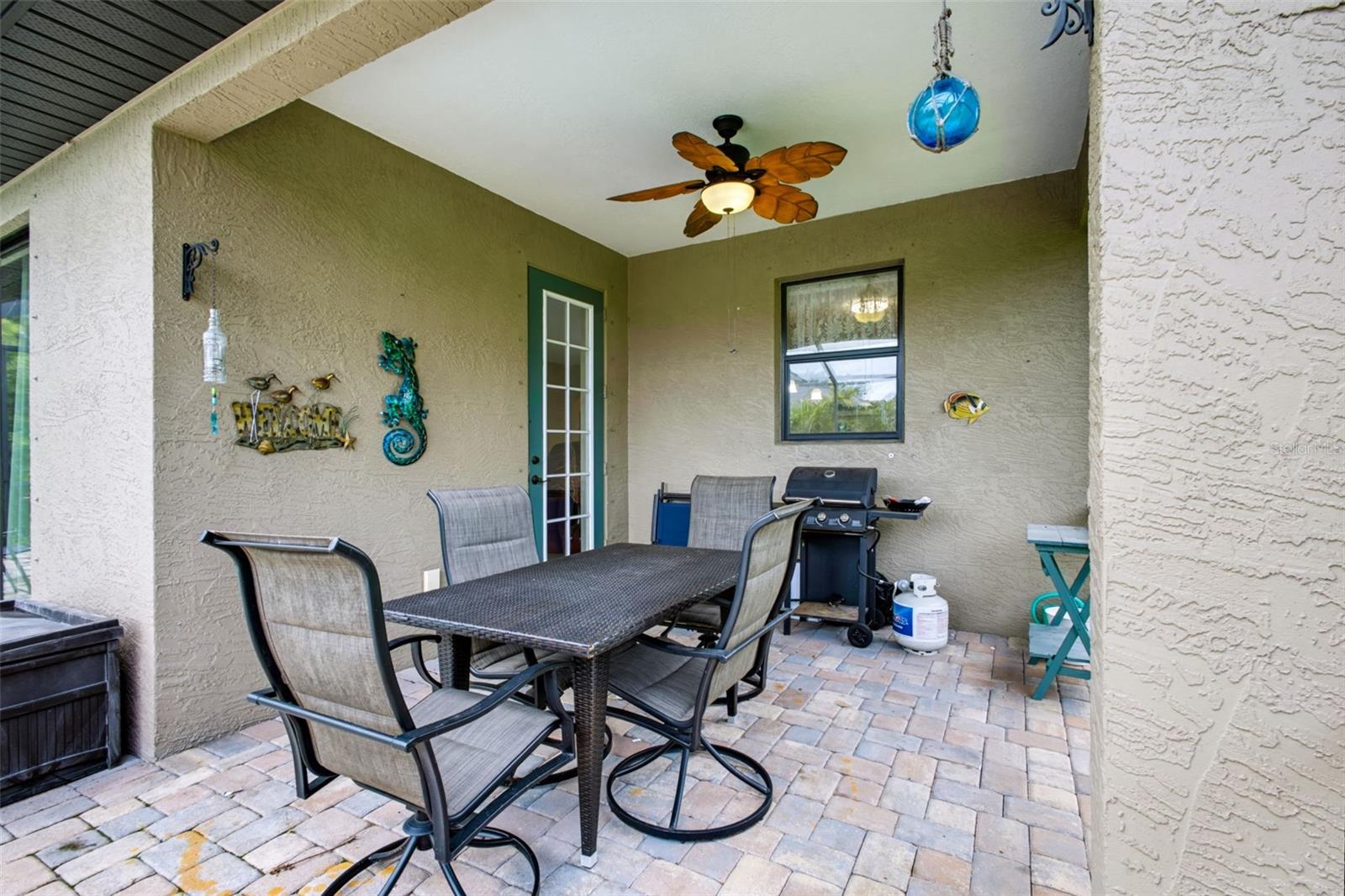 ROTONDA LAKES - Residential