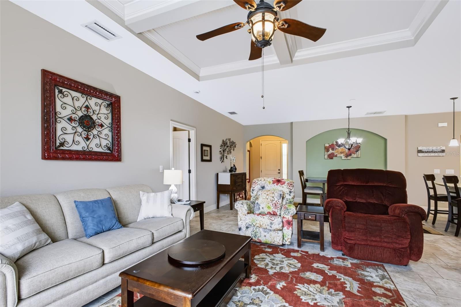 ROTONDA LAKES - Residential