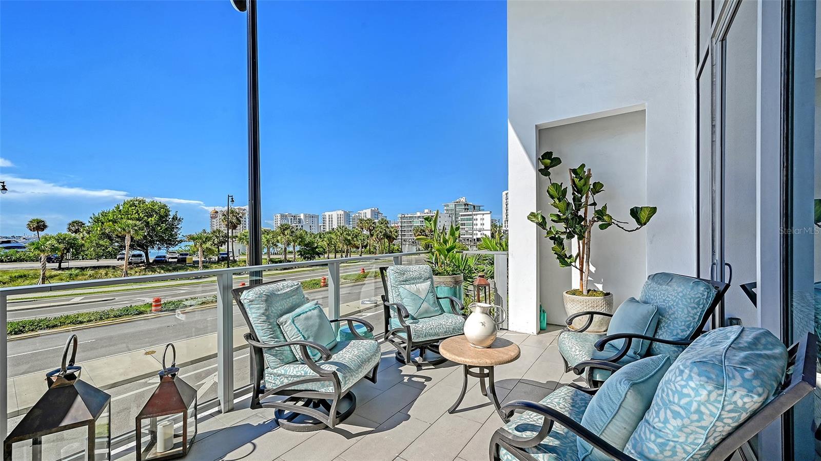 VUE SARASOTA BAY - Residential