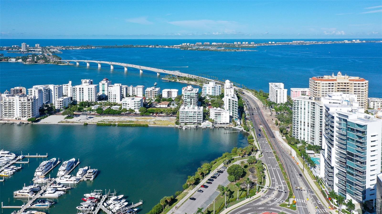 VUE SARASOTA BAY - Residential