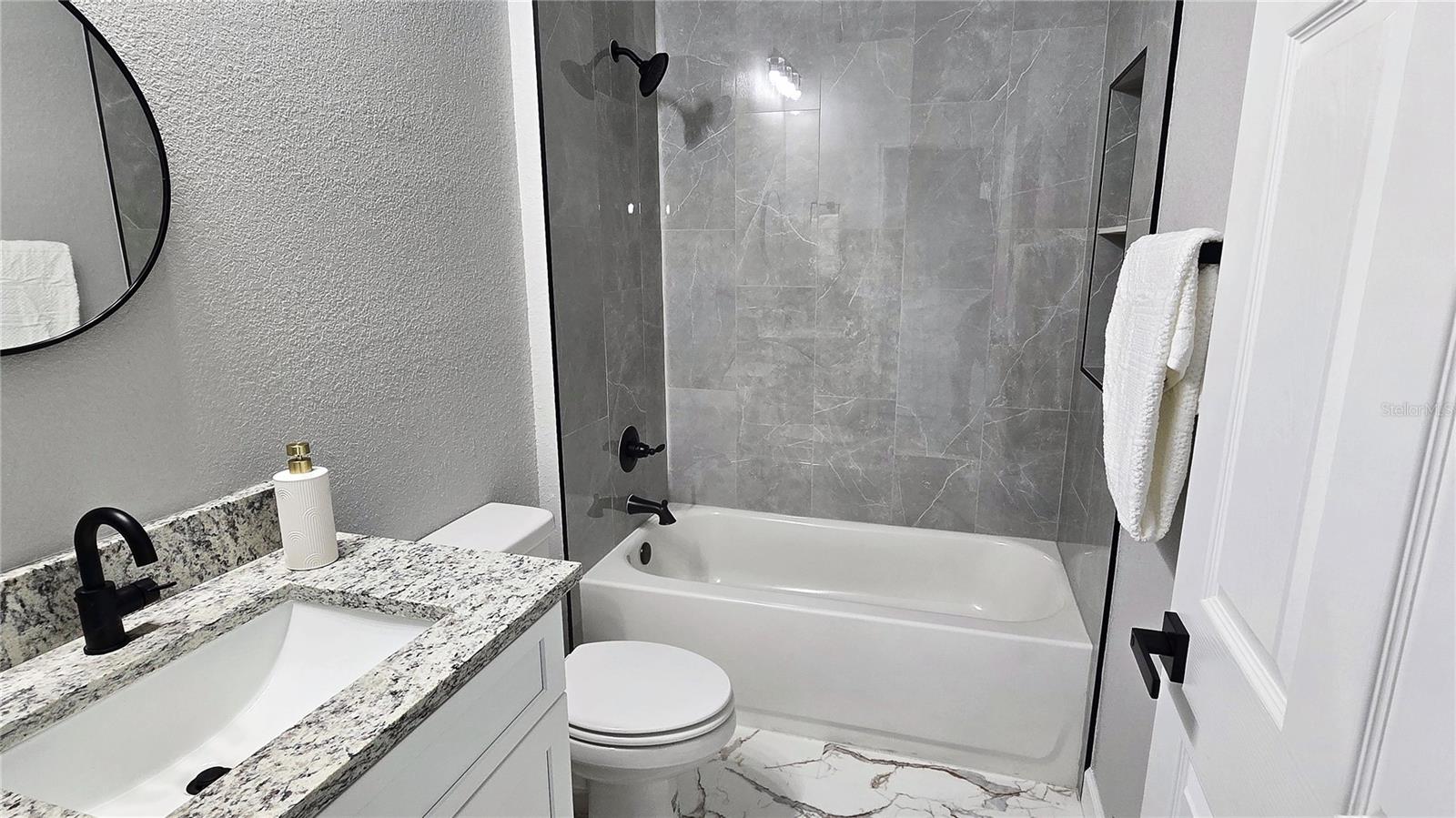 ORANGE BLOSSOM ESTS UN #9 - Residential
