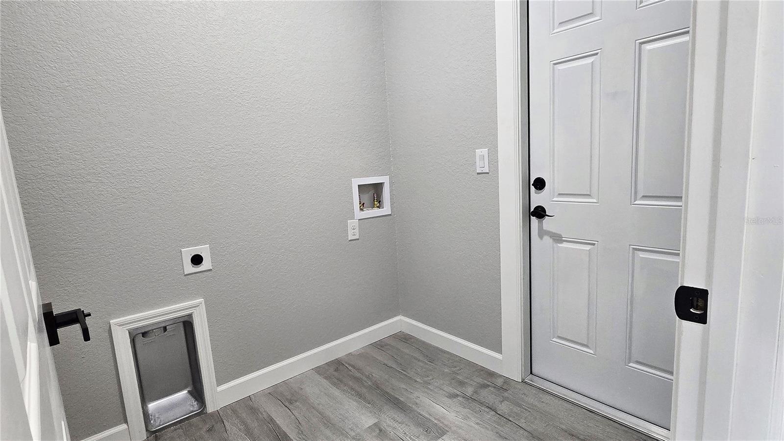 ORANGE BLOSSOM ESTS UN #9 - Residential