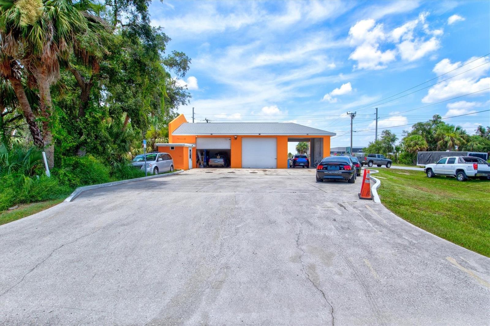 PORT CHARLOTTE SEC 032 - Commercial Sale
