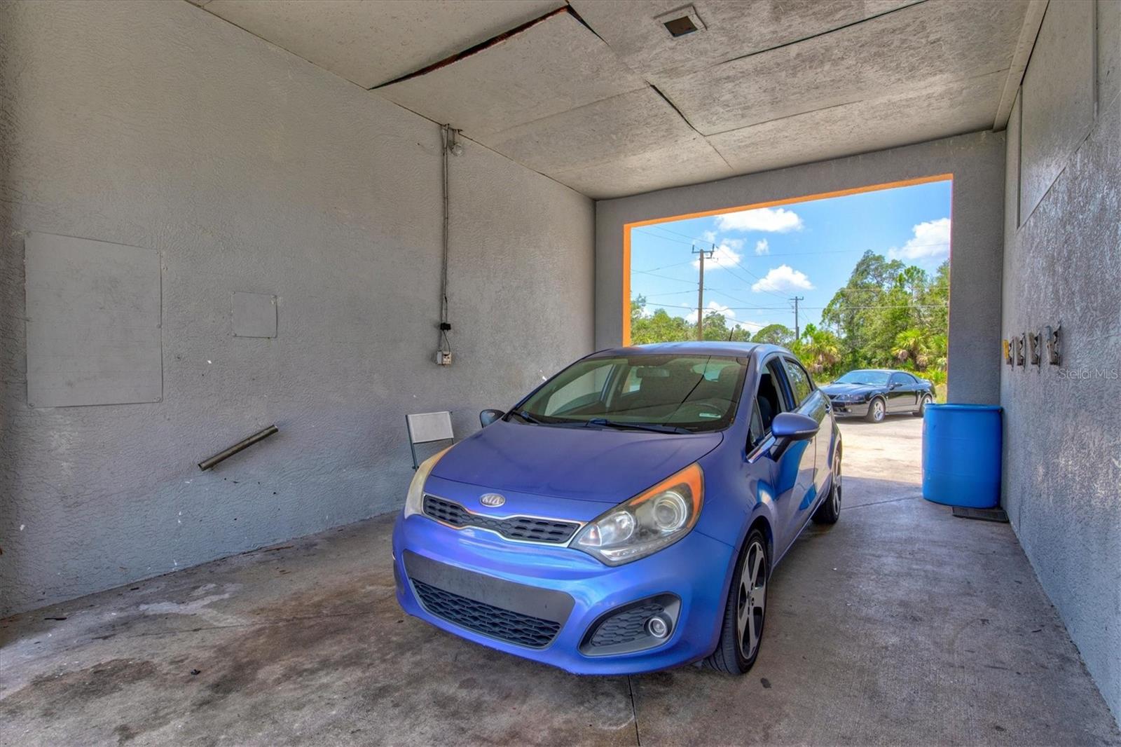 PORT CHARLOTTE SEC 032 - Commercial Sale