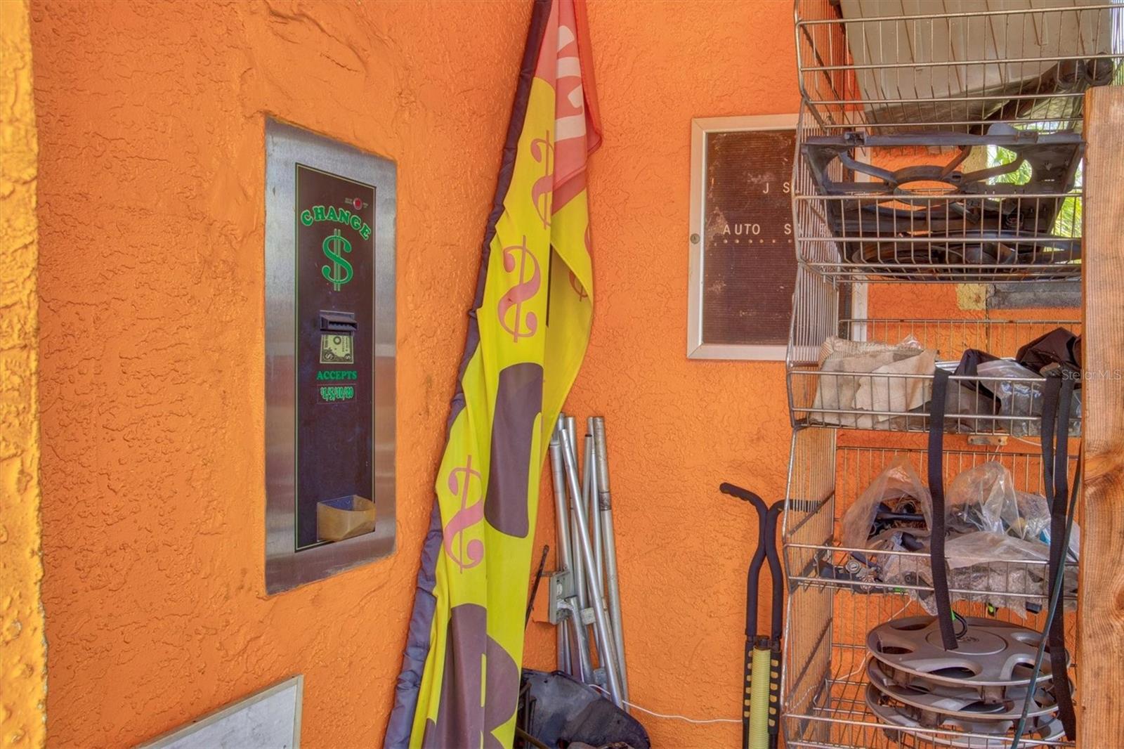 PORT CHARLOTTE SEC 032 - Commercial Sale