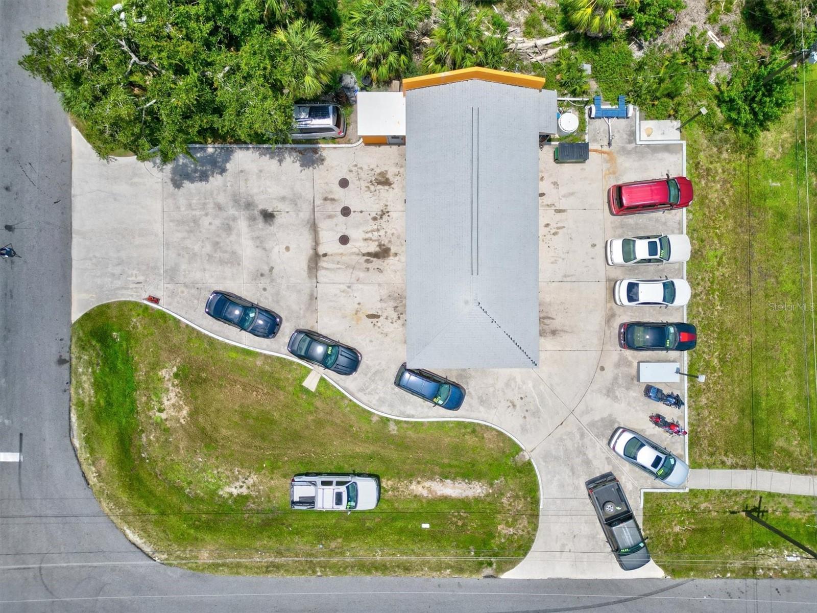 PORT CHARLOTTE SEC 032 - Commercial Sale