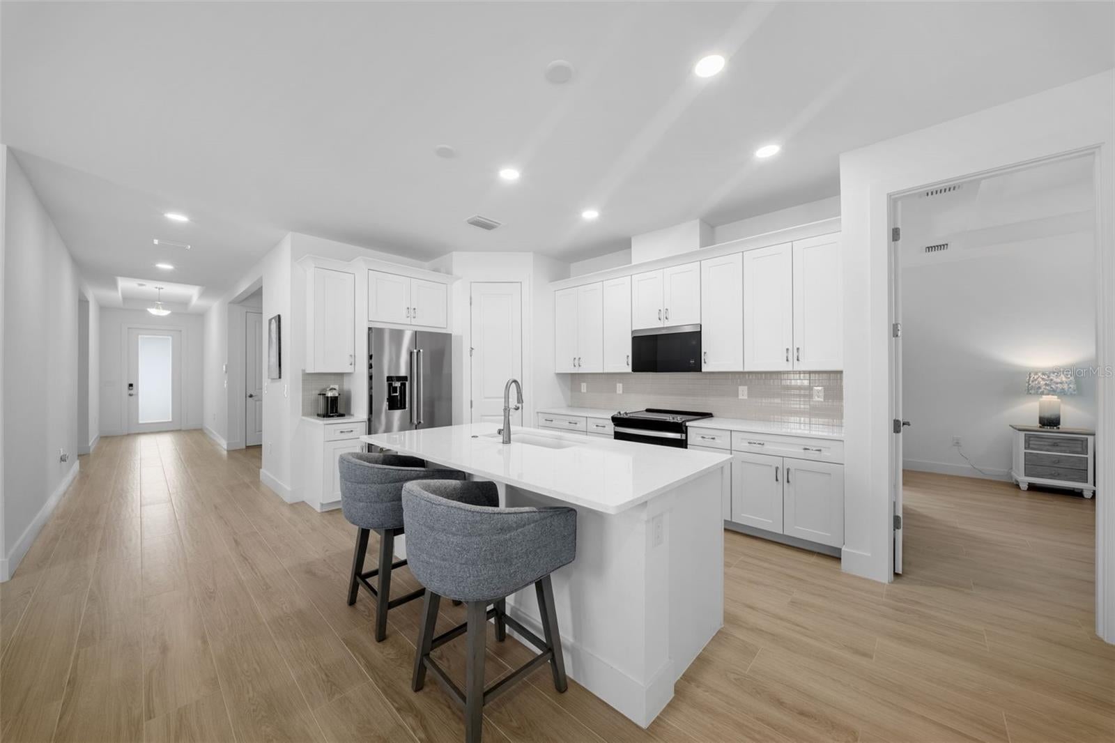 TUCKERS POINTE PH 1 - Residential