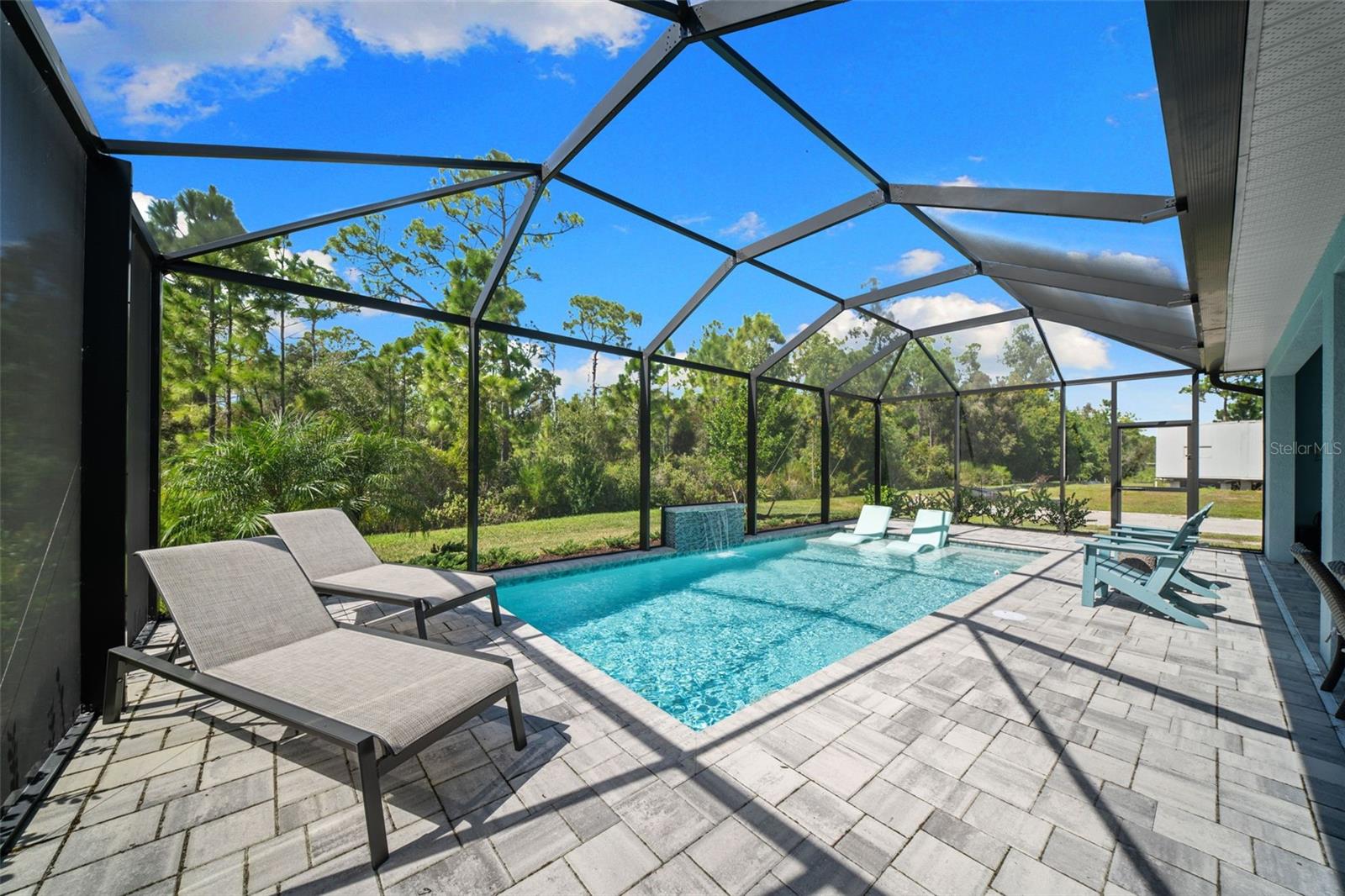 TUCKERS POINTE PH 1 - Residential