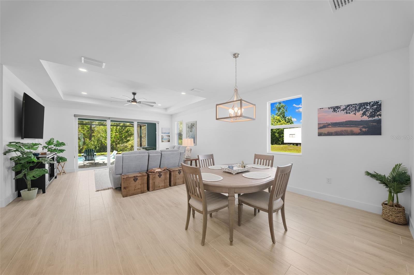 TUCKERS POINTE PH 1 - Residential