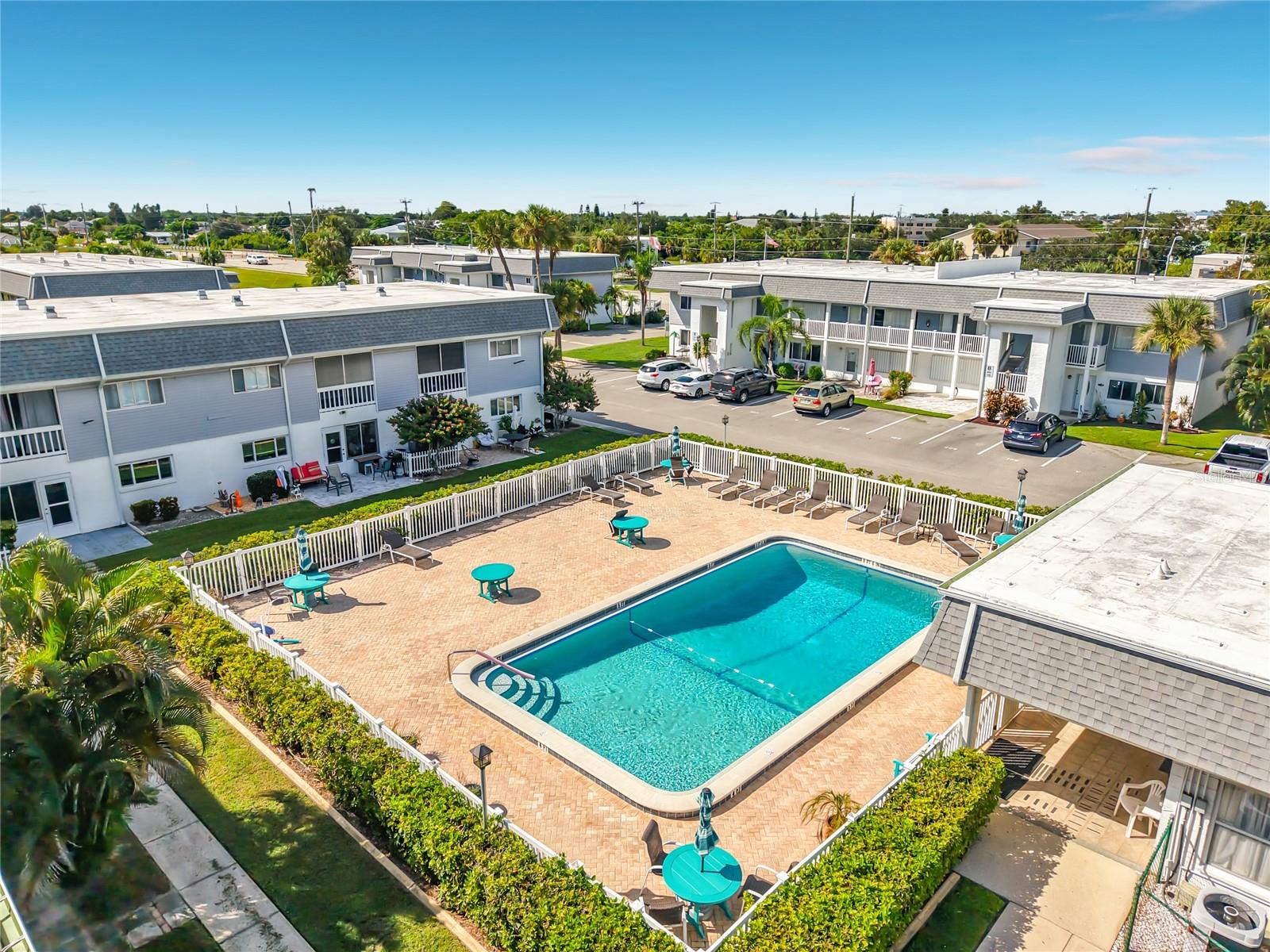 EDGEWATER VILLAGE - Residential