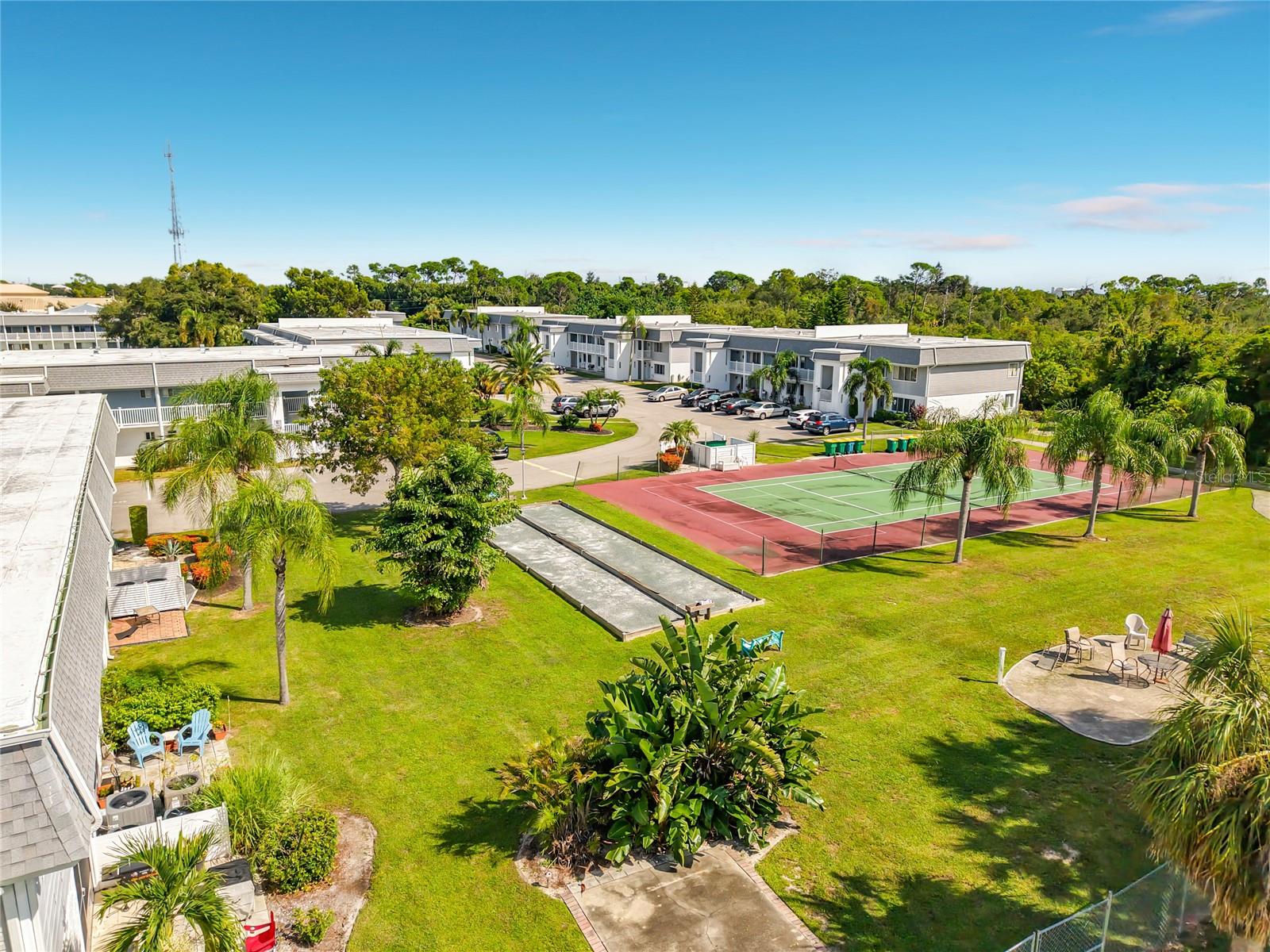 EDGEWATER VILLAGE - Residential