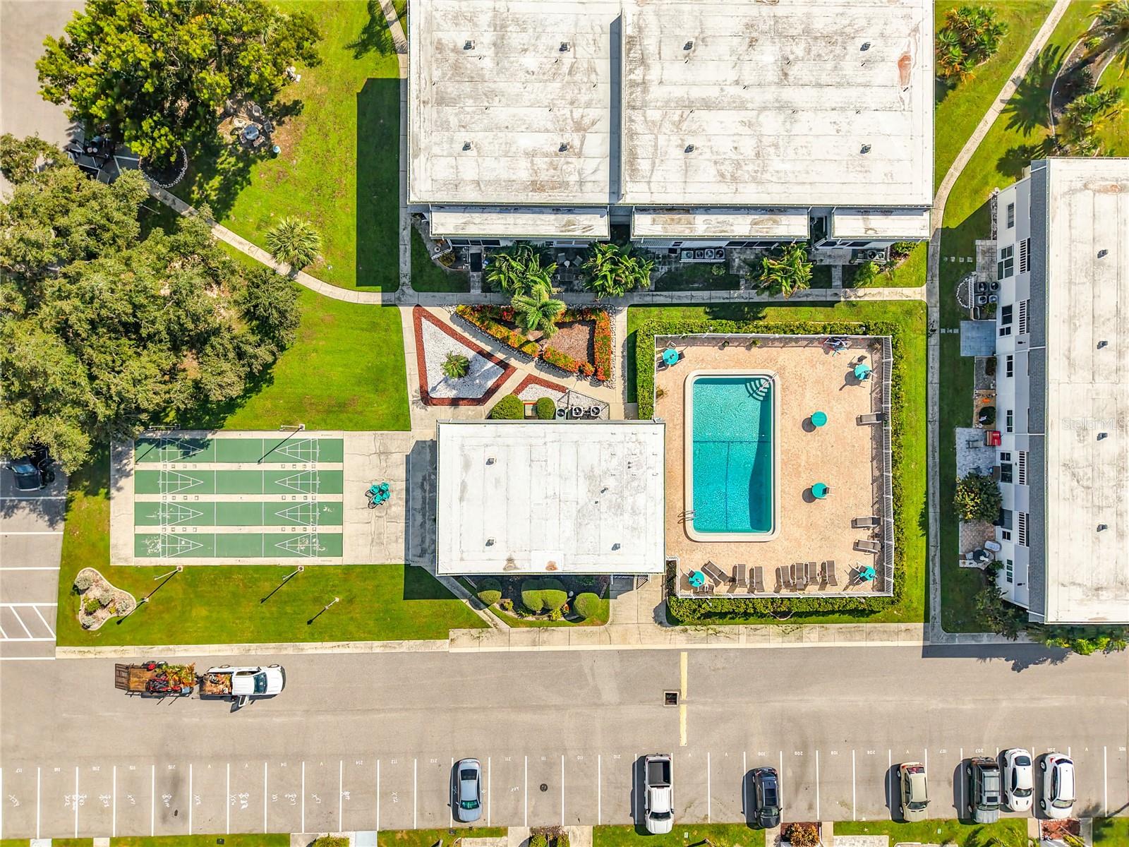 EDGEWATER VILLAGE - Residential
