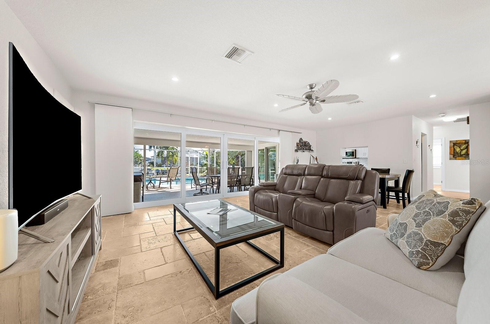 PUNTA GORDA ISLES SEC 14 - Residential