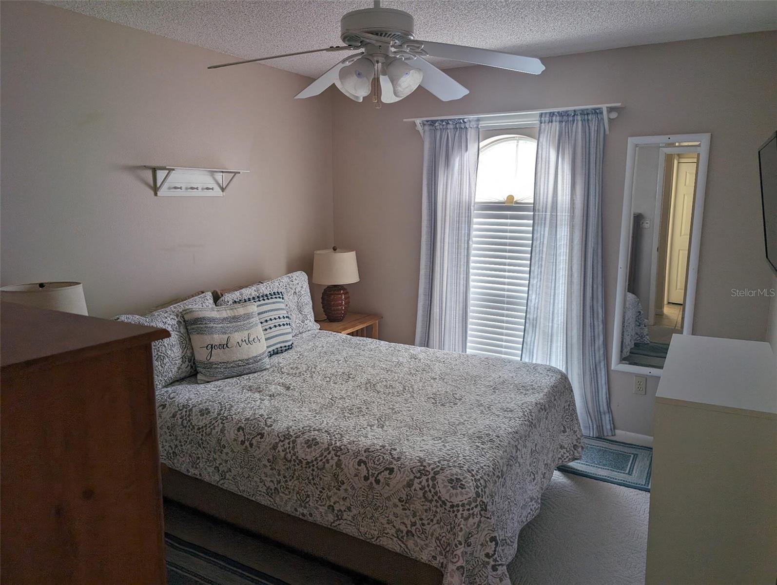 DEEANN LAKEFRONT ESTATES - Residential