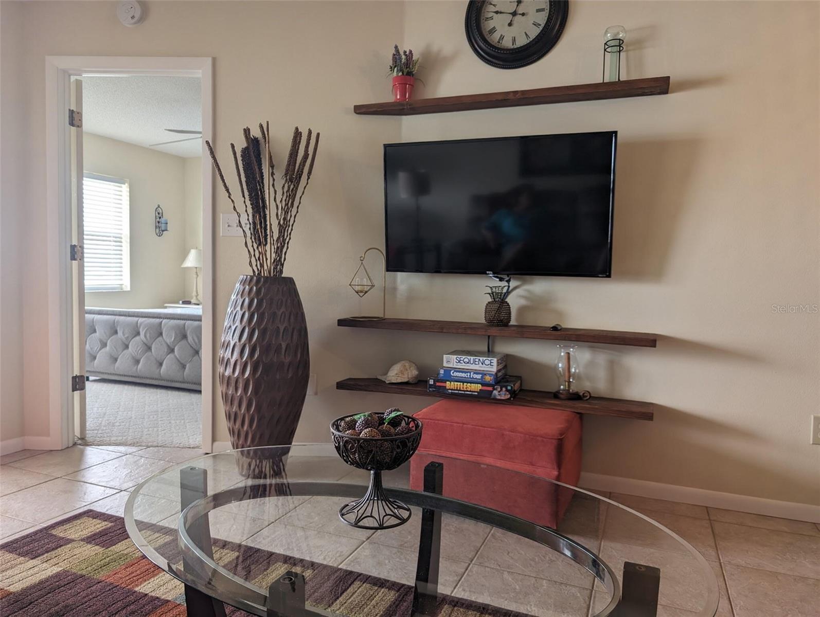 DEEANN LAKEFRONT ESTATES - Residential