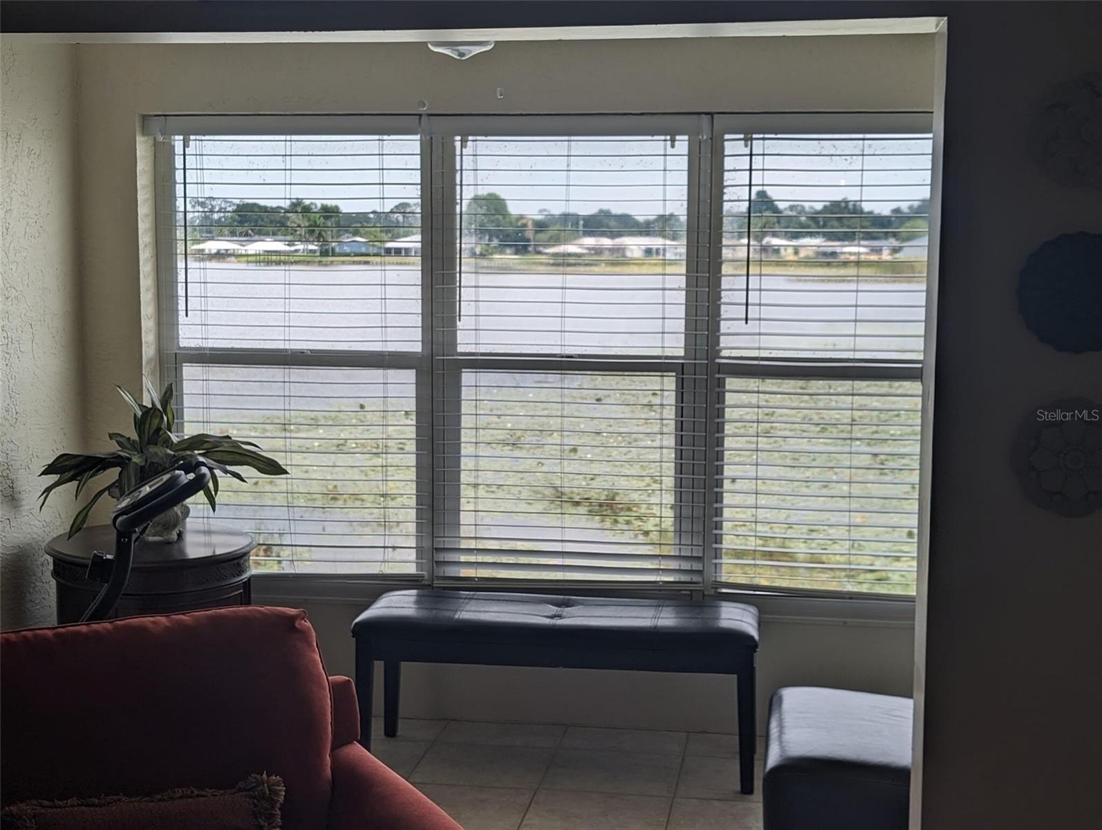 DEEANN LAKEFRONT ESTATES - Residential