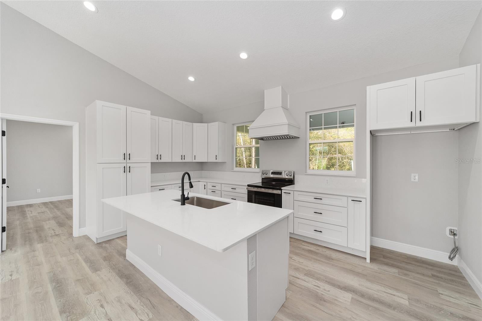 WILLISTON HYLNDS GOLF & C CLUB ESTATE - Residential