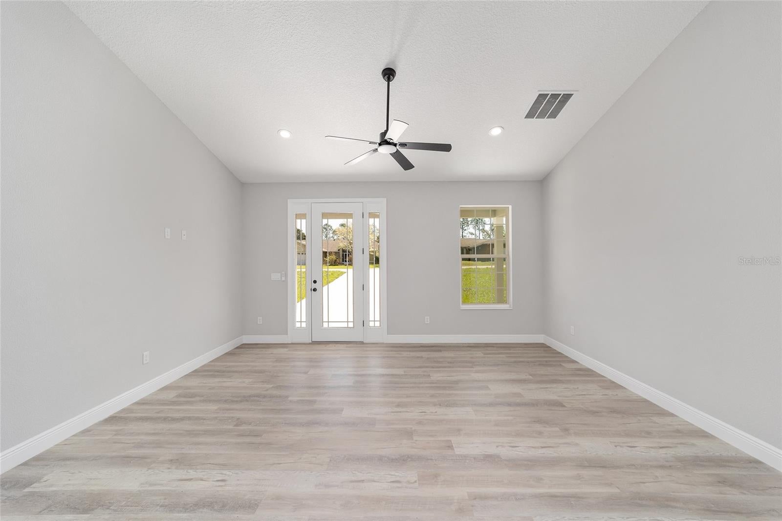 WILLISTON HYLNDS GOLF & C CLUB ESTATE - Residential
