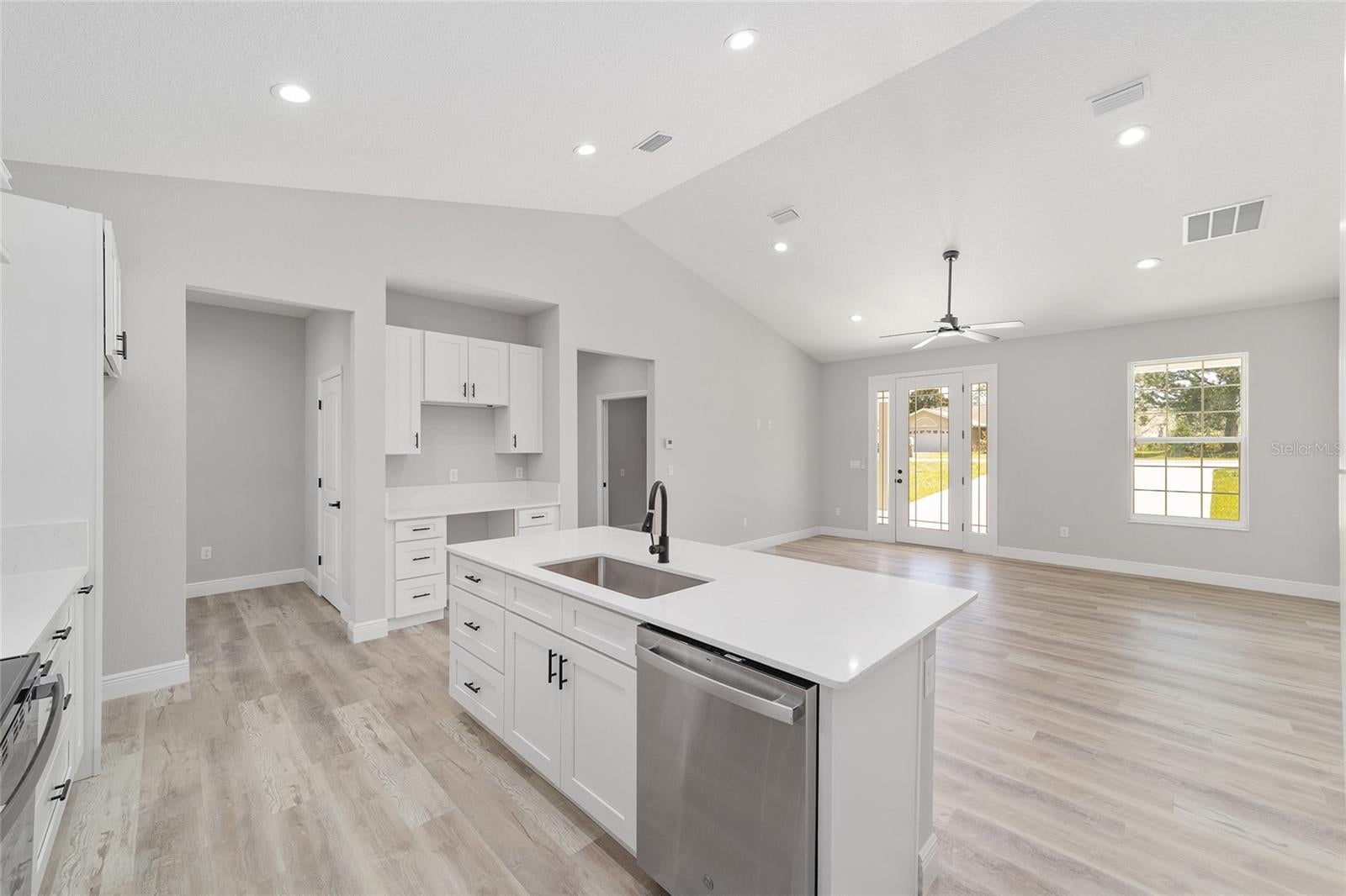 WILLISTON HYLNDS GOLF & C CLUB ESTATE - Residential