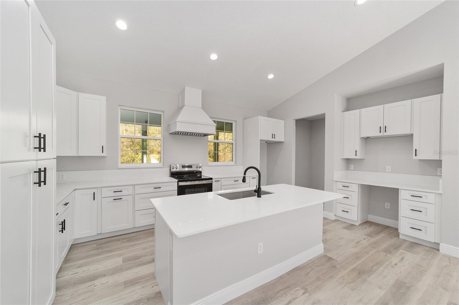 WILLISTON HYLNDS GOLF & C CLUB ESTATE - Residential