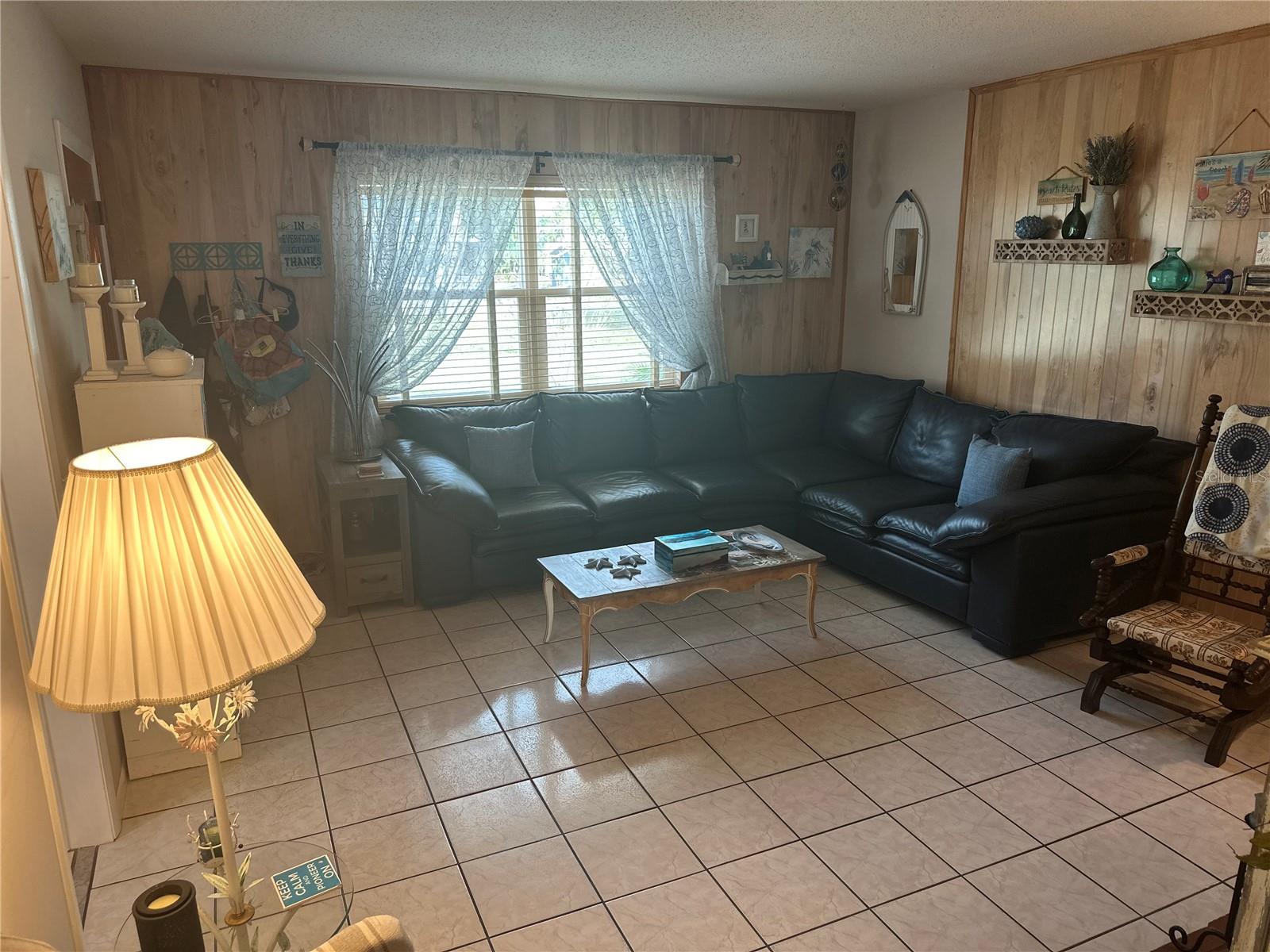 AMBRA KAY TERRACE - Residential