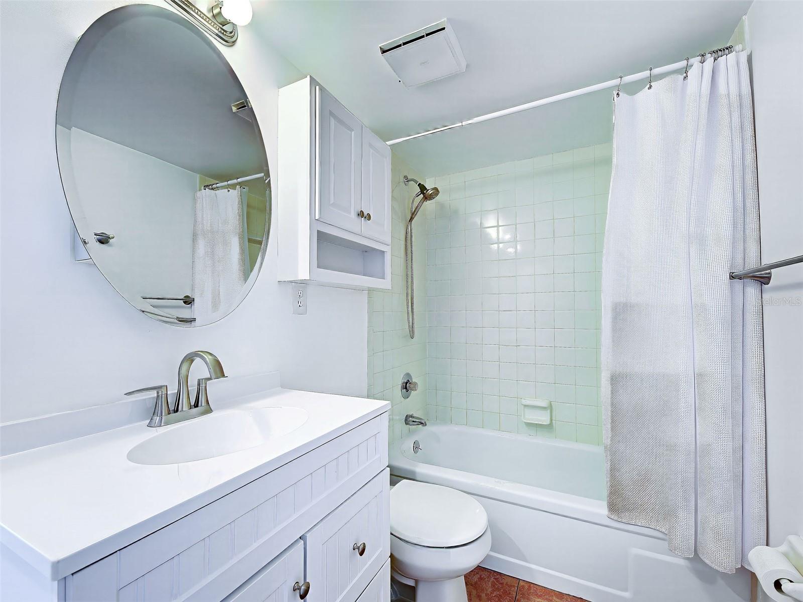 PROMENADES WEST CONDO - Residential