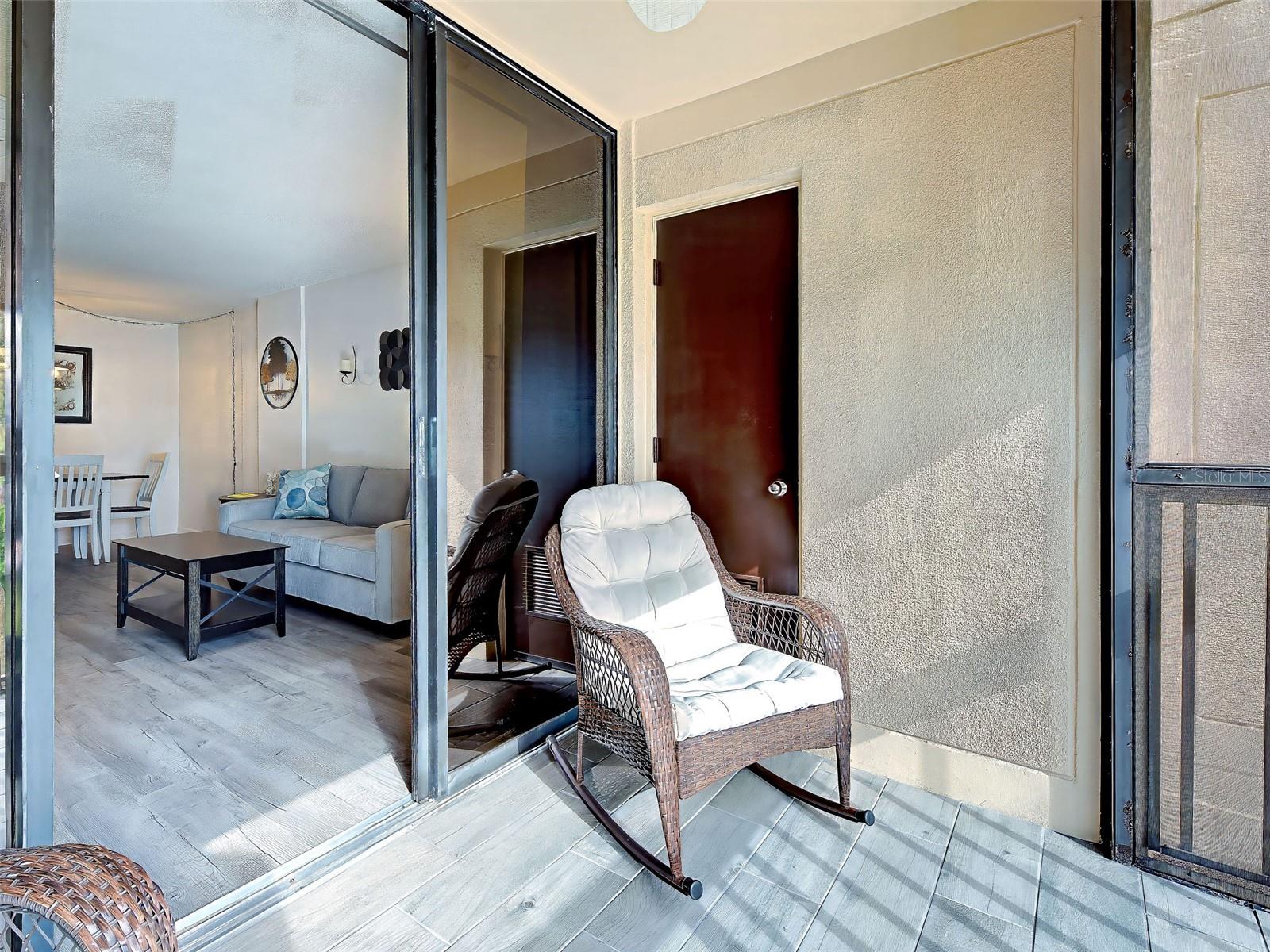 PROMENADES WEST CONDO - Residential