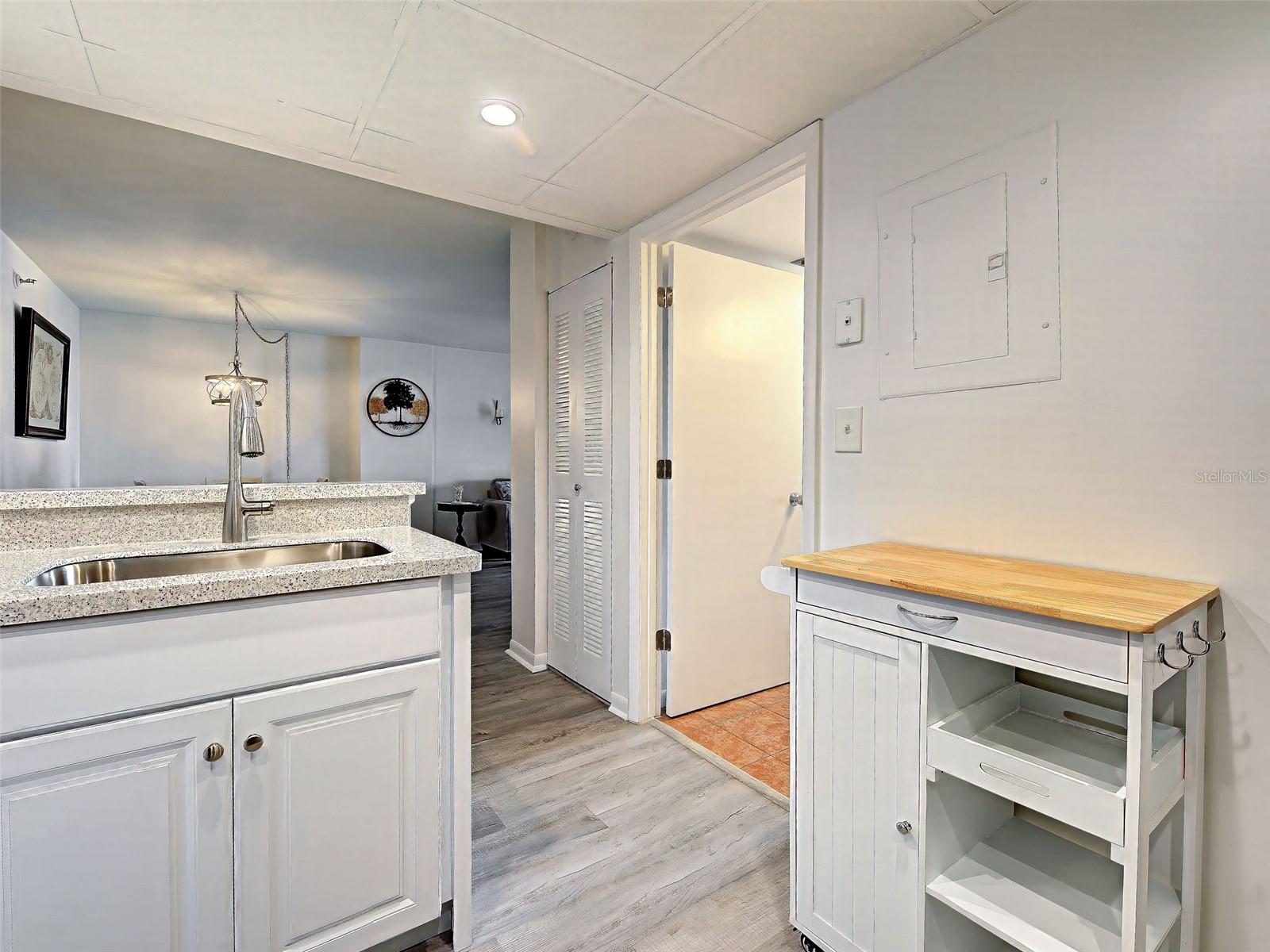 PROMENADES WEST CONDO - Residential