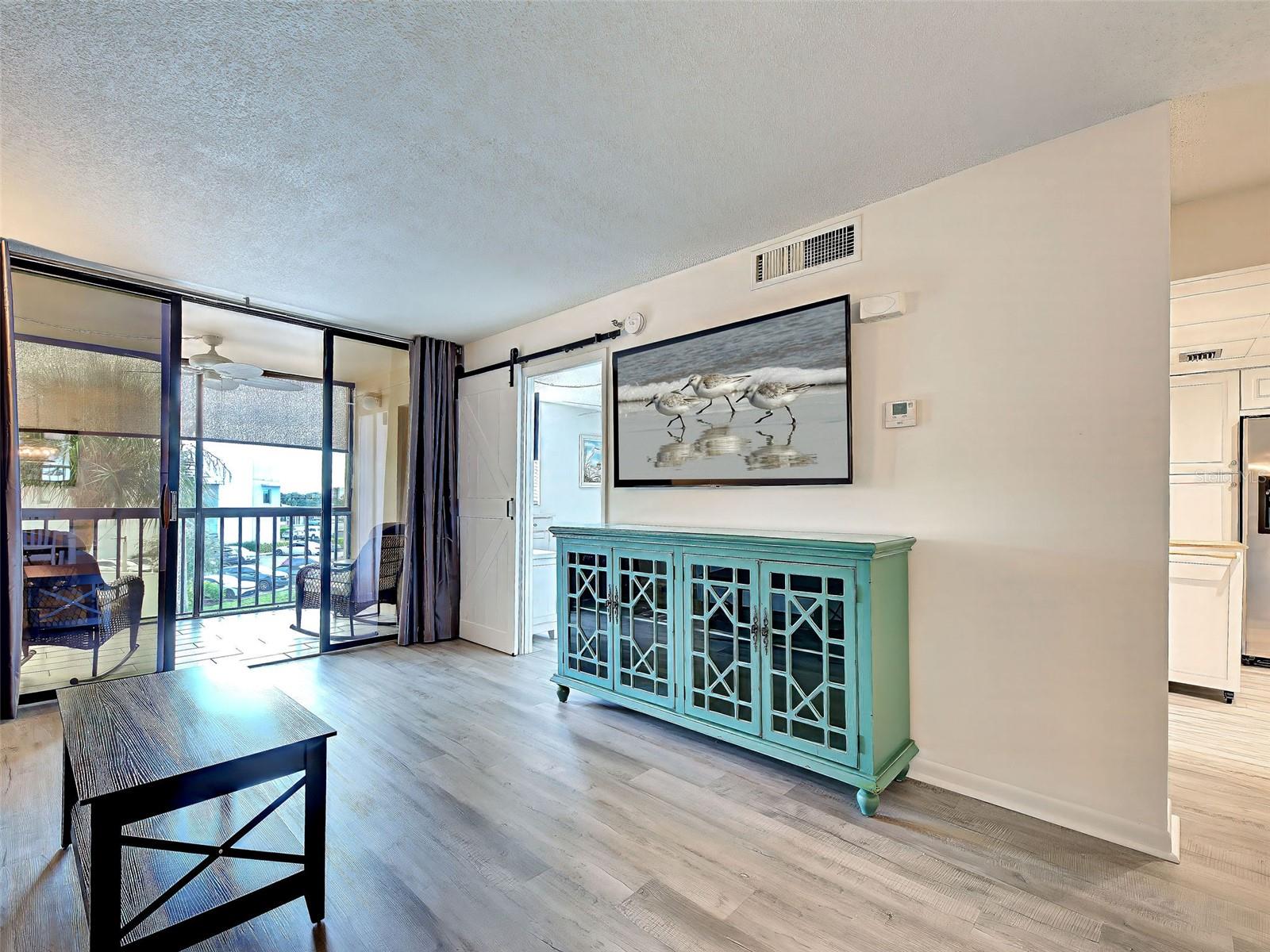 PROMENADES WEST CONDO - Residential
