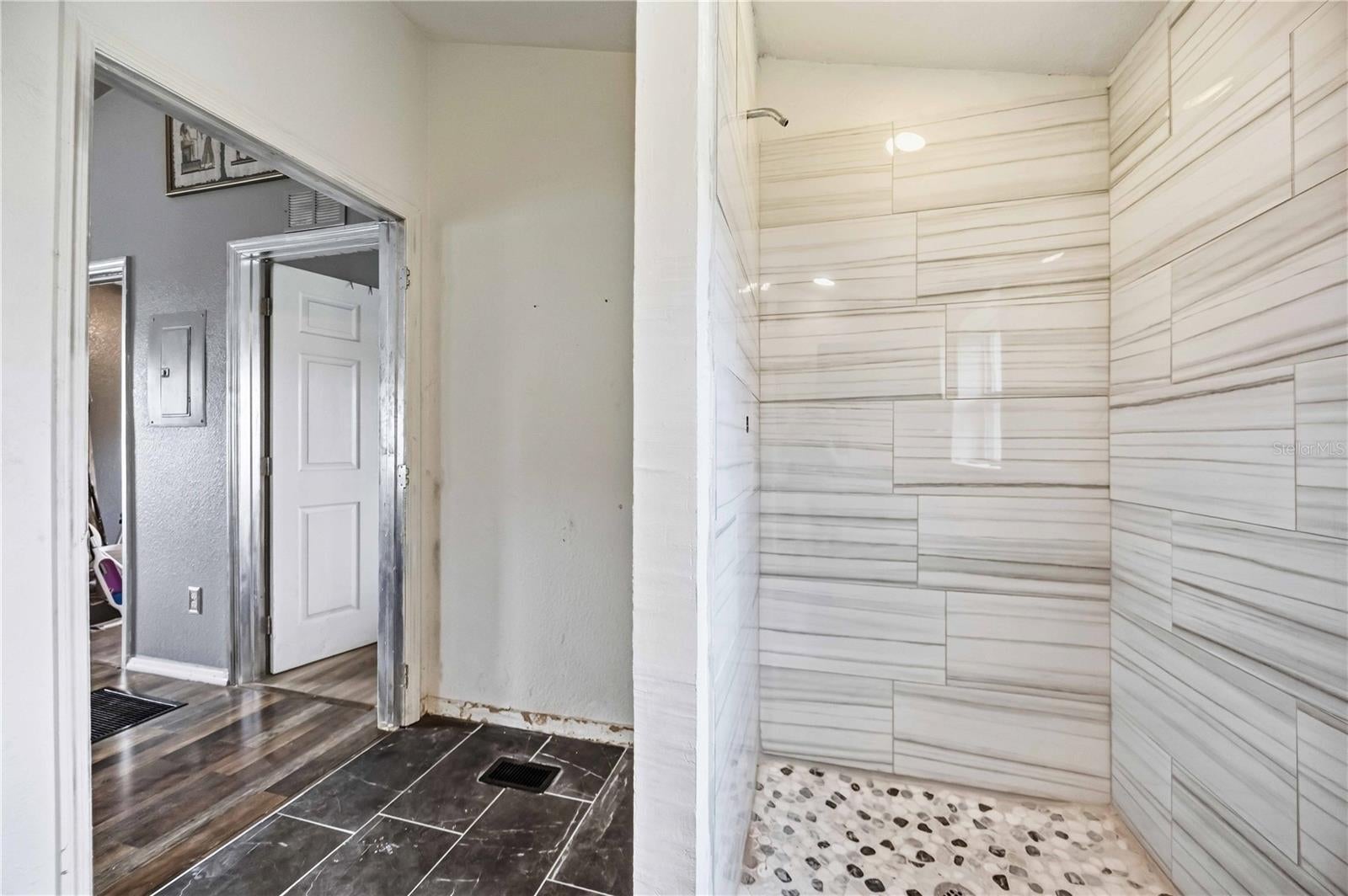 T J PEPPERS ADD - Residential