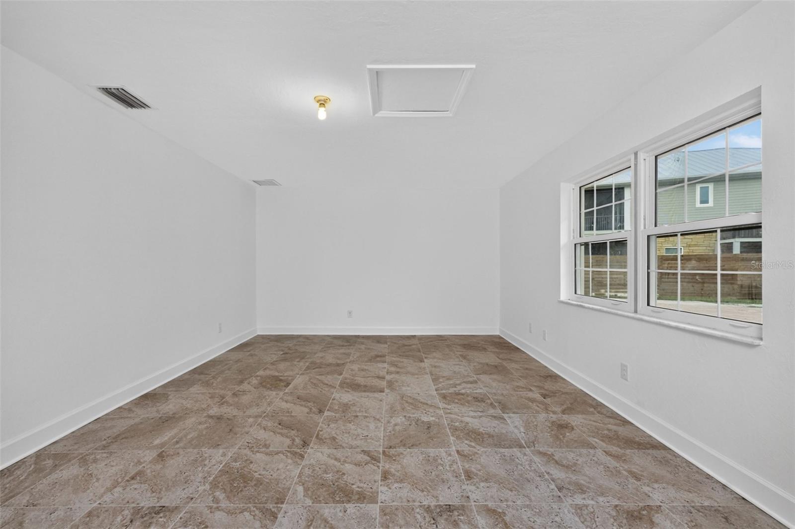ENGLEWOOD GARDENS - Residential