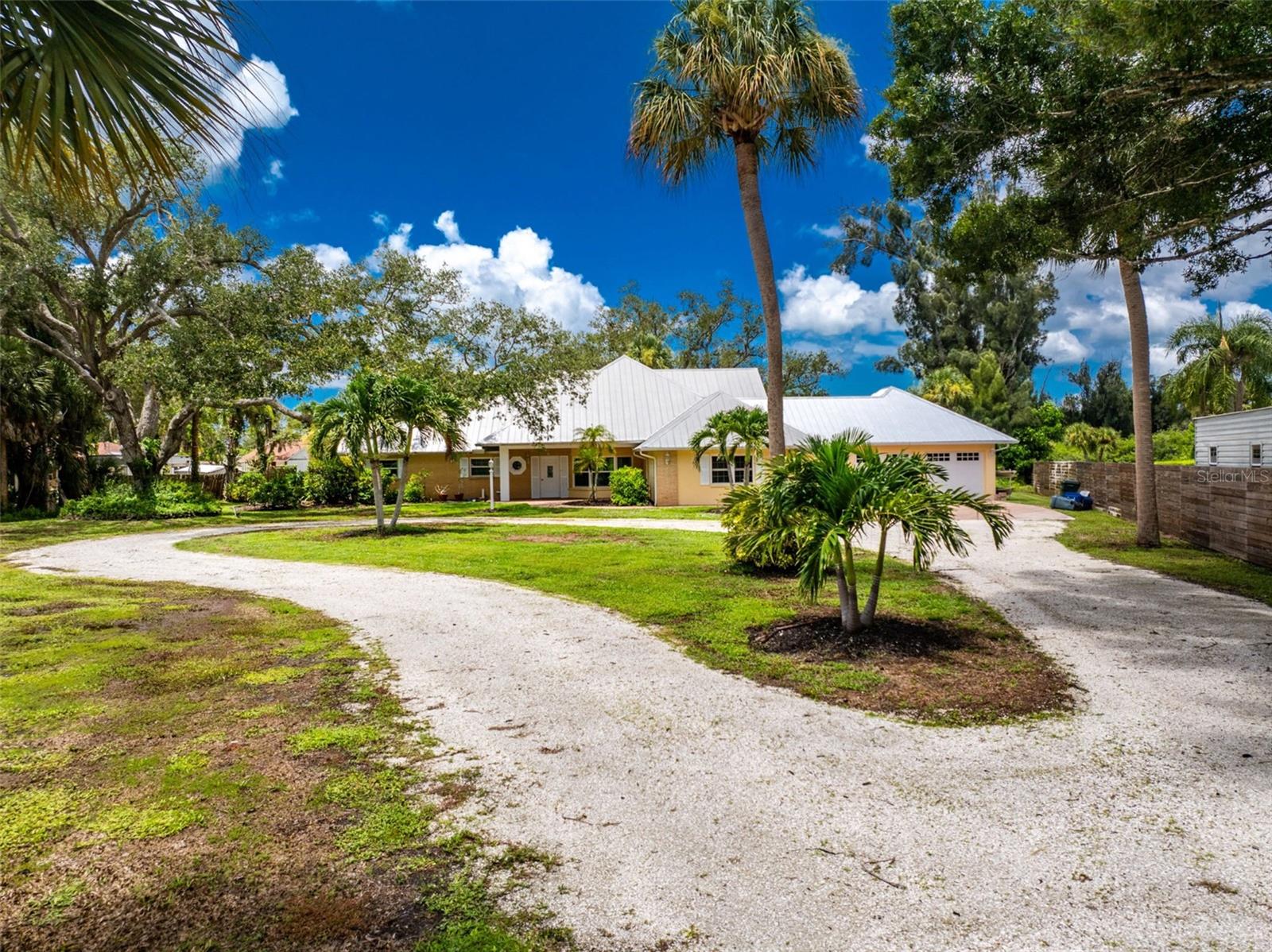 ENGLEWOOD GARDENS - Residential