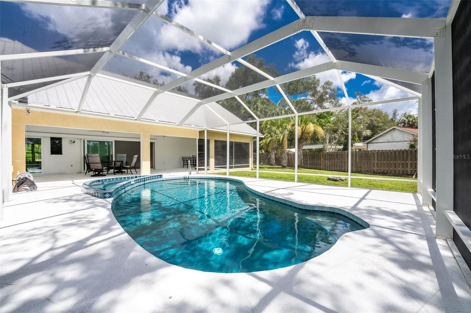 ENGLEWOOD GARDENS - Residential
