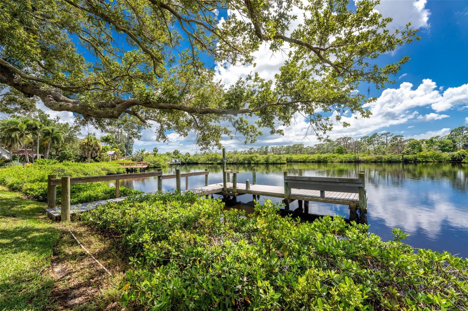 ENGLEWOOD GARDENS - Residential