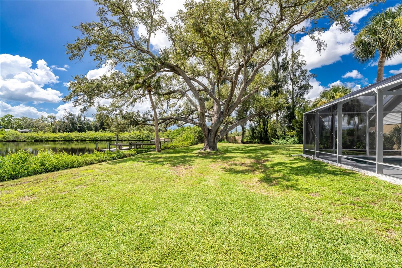 ENGLEWOOD GARDENS - Residential