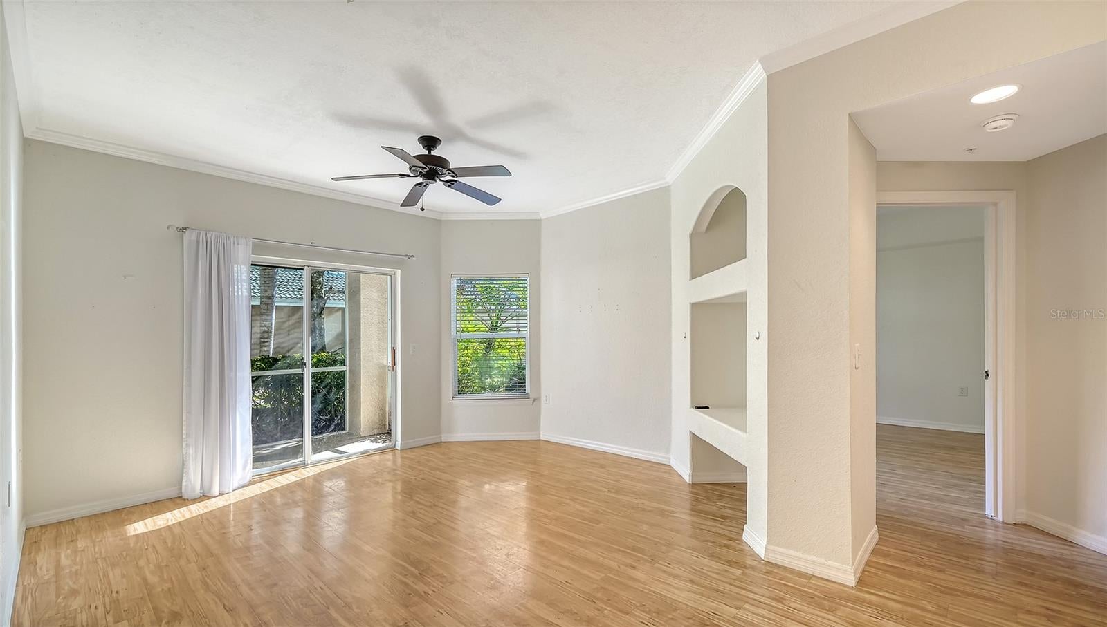 SERENADE ON PALMER RANCH - Residential