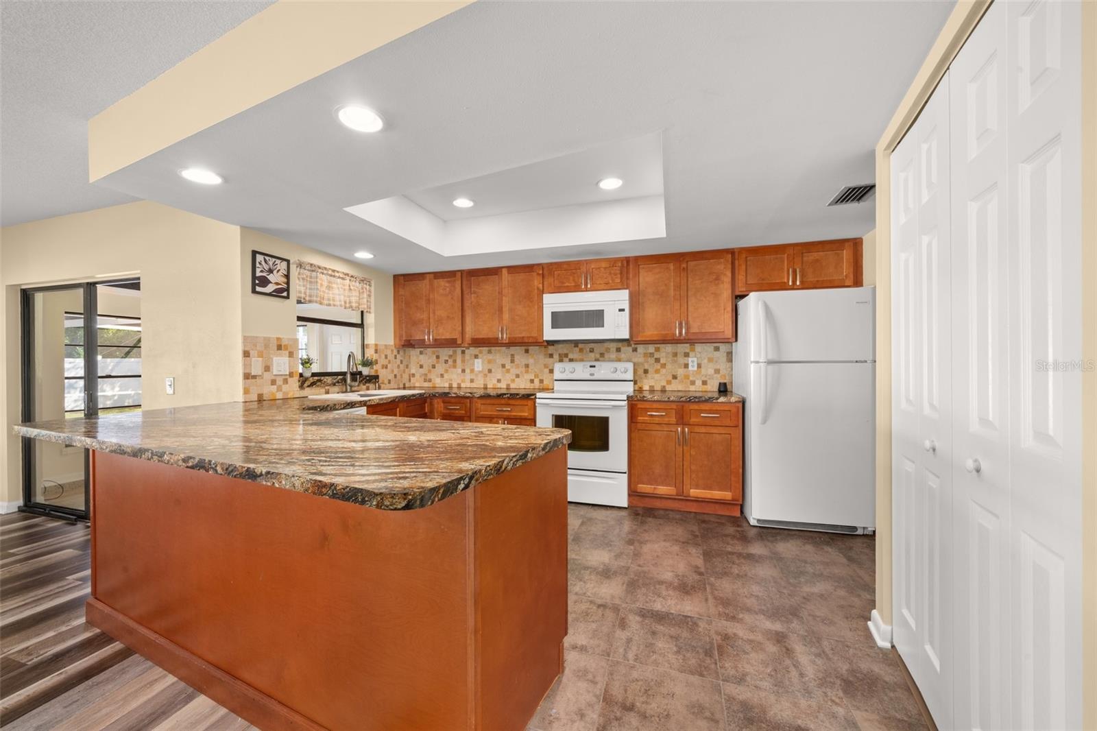 SEB CTRY EST/SEB HILLS AREA - Residential