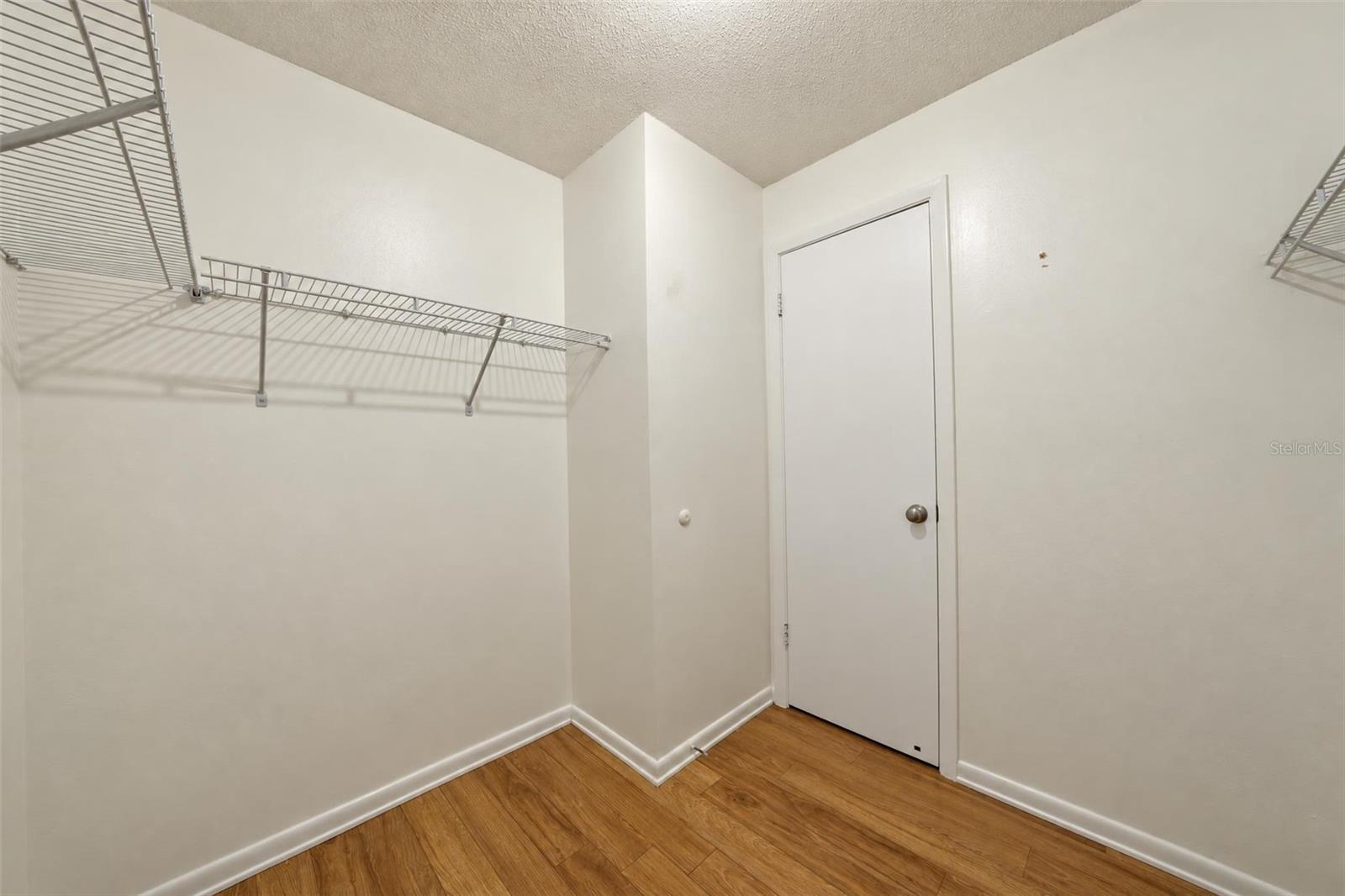 SEB CTRY EST/SEB HILLS AREA - Residential