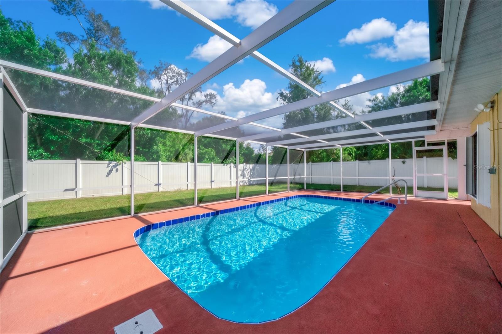 SEB CTRY EST/SEB HILLS AREA - Residential