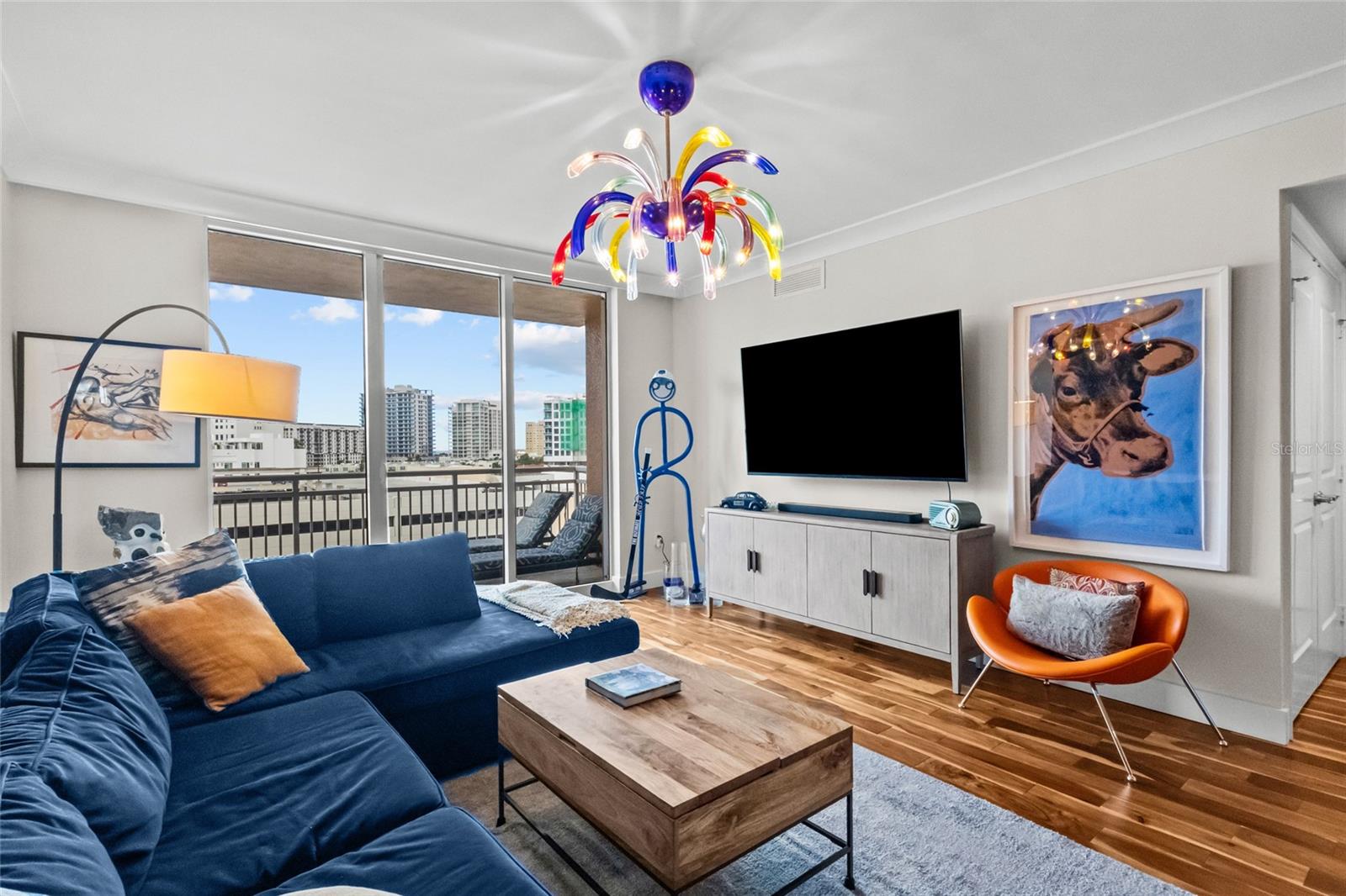 1350 MAIN RESIDENTIAL - Residential