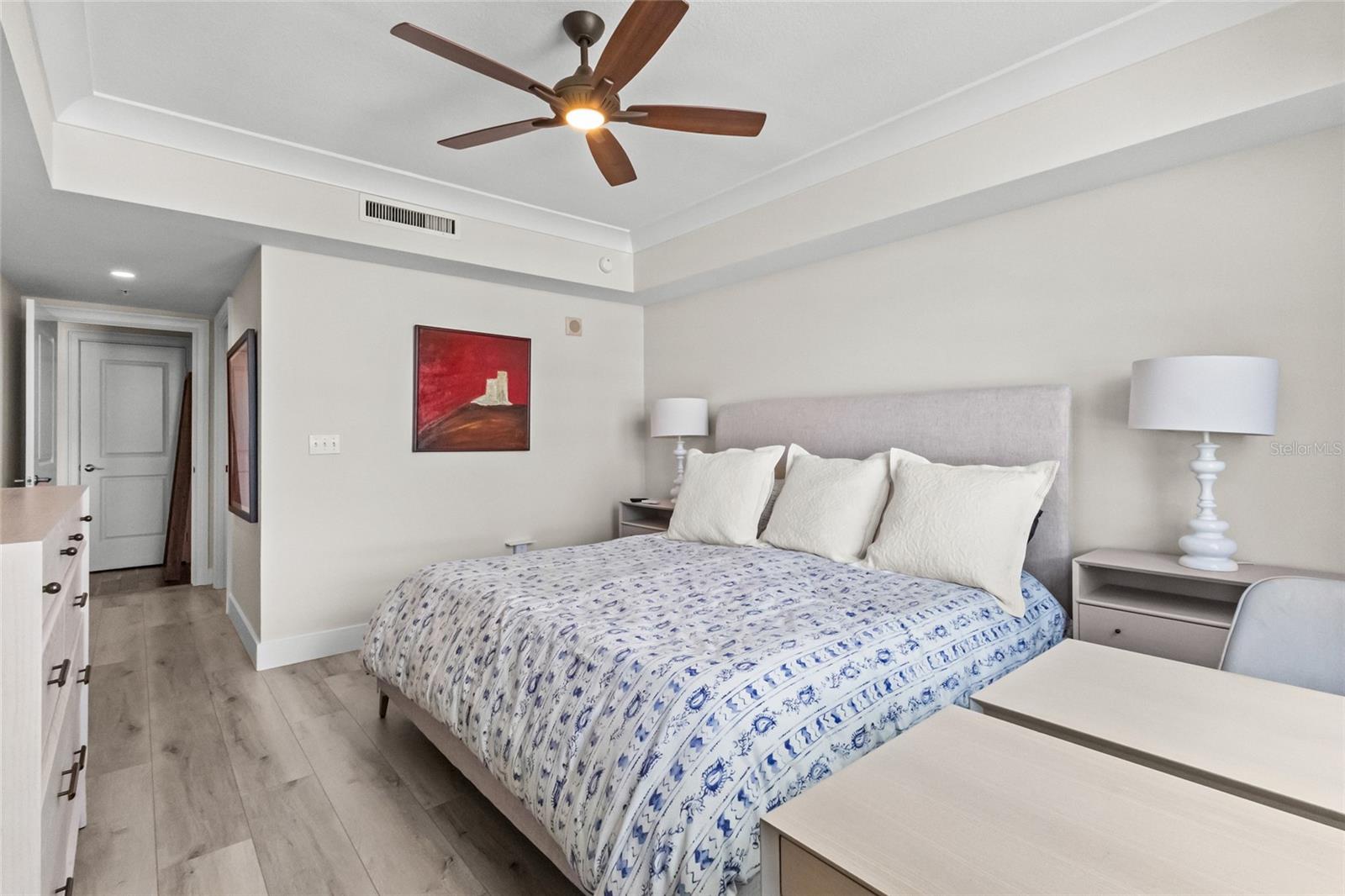 1350 MAIN RESIDENTIAL - Residential