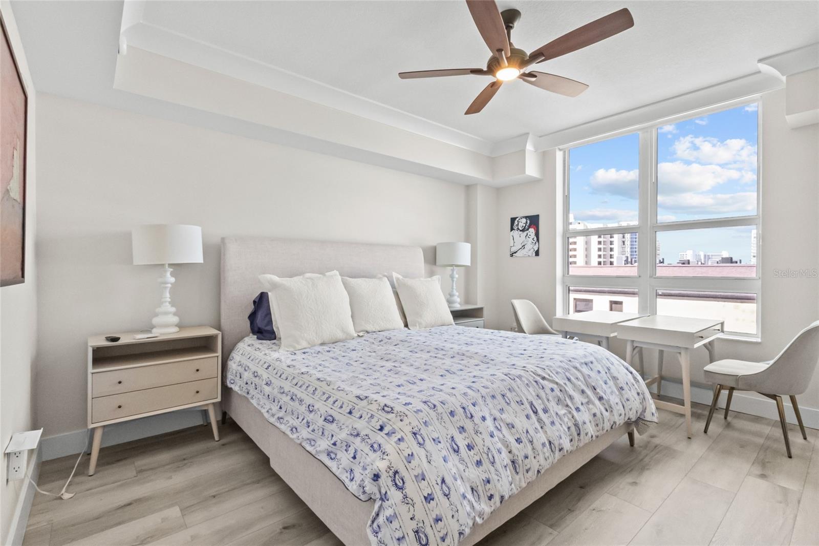 1350 MAIN RESIDENTIAL - Residential