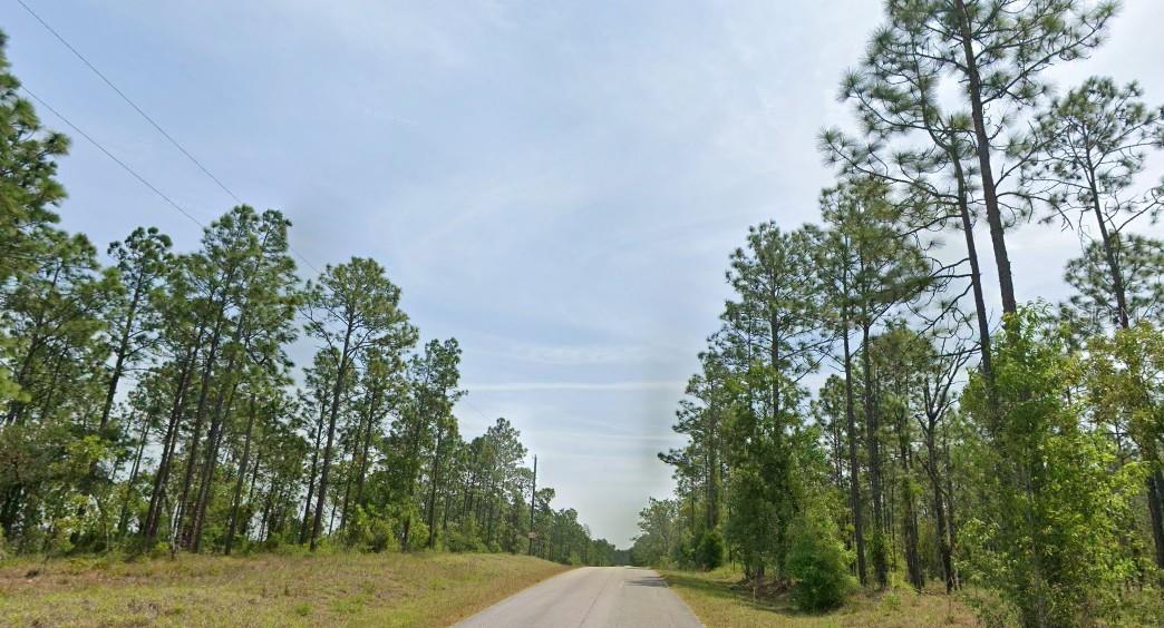 RAINBOW LAKES ESTATE - Land