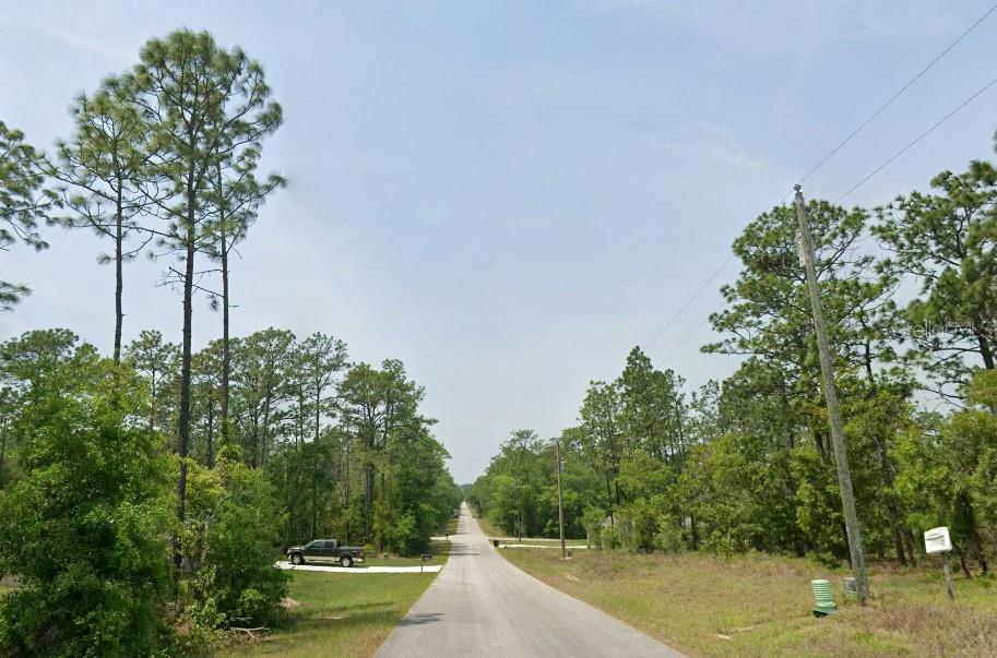 RAINBOW LAKES ESTATE - Land