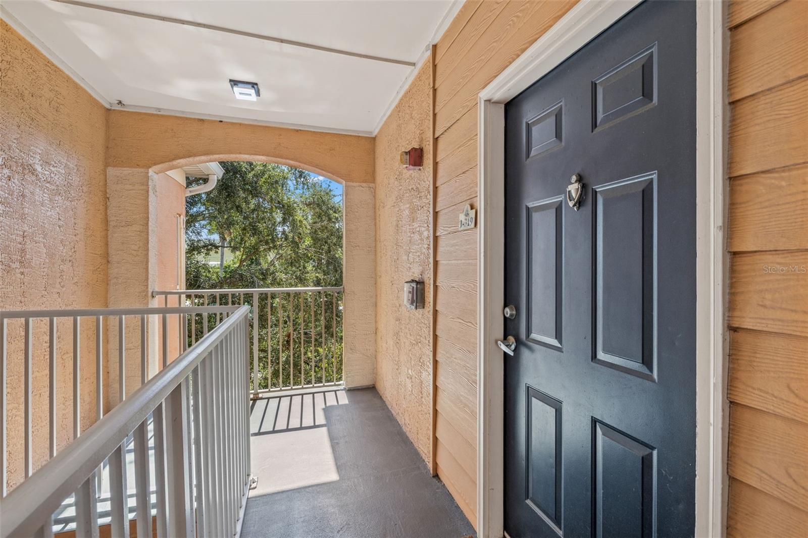 CULBREATH KEY BAYSIDE CONDOMIN - Residential