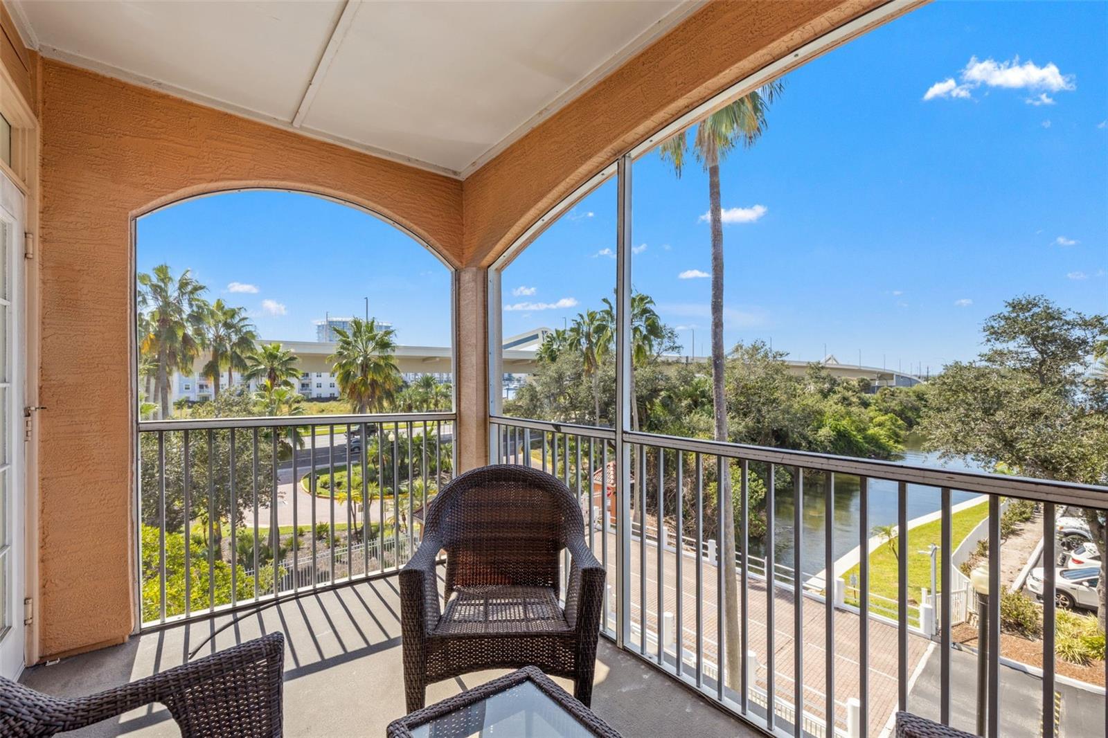CULBREATH KEY BAYSIDE CONDOMIN - Residential