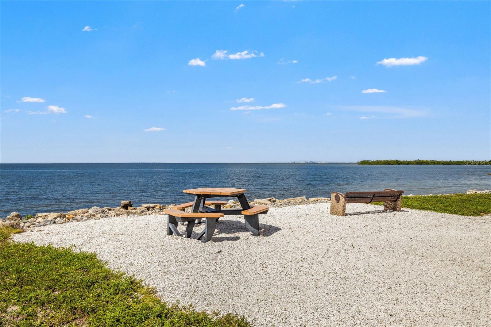 CULBREATH KEY BAYSIDE CONDOMIN - Residential