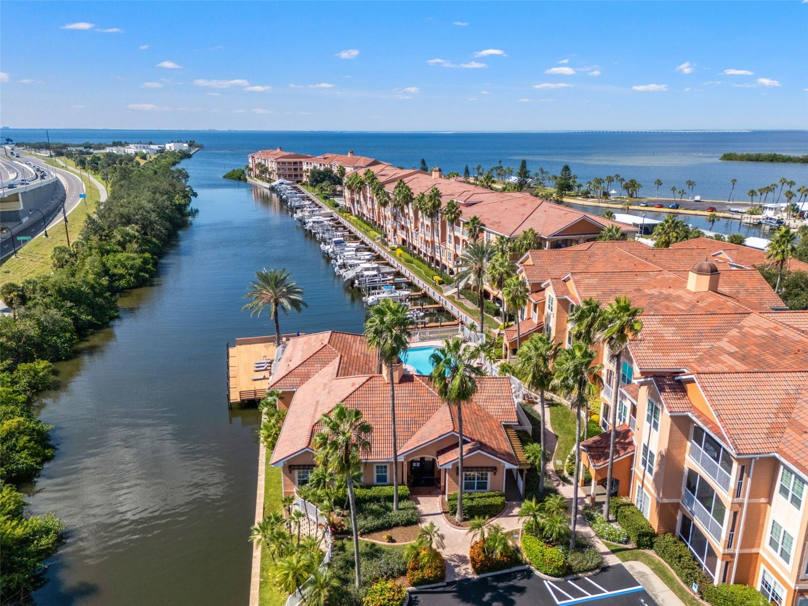 CULBREATH KEY BAYSIDE CONDOMIN - Residential