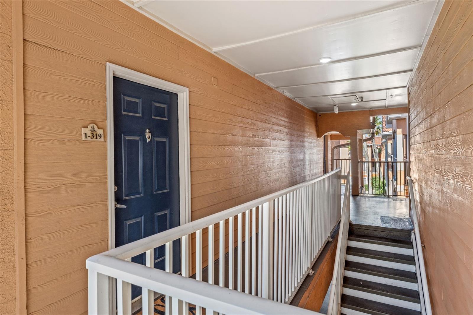 CULBREATH KEY BAYSIDE CONDOMIN - Residential