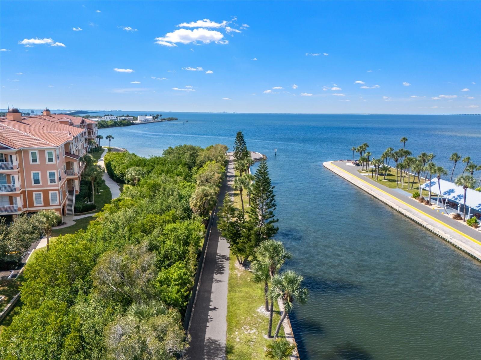 CULBREATH KEY BAYSIDE CONDOMIN - Residential